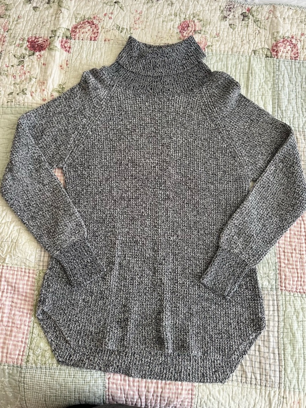RD Style Grey Marled Turtleneck Sweater - Picture 3 of 7